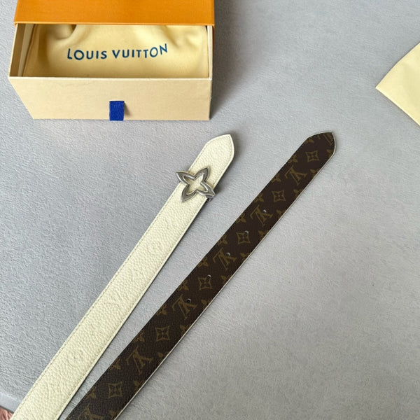 CINTURA REVERSIBILE LV MINI FLOWERGRAM 30MM IN PELLE DI VITELLO GOFFRATA BIANCA CON FERRAMENTA IN ARGENTO