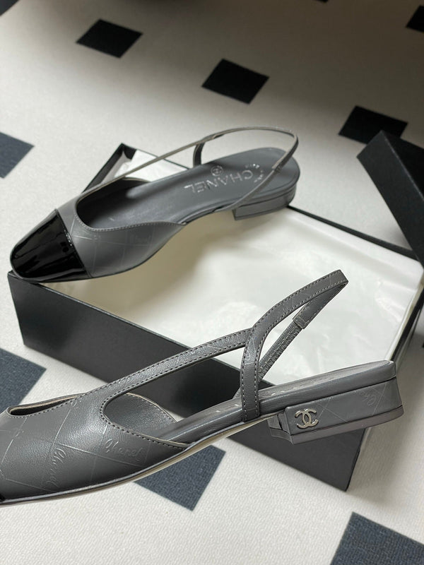 CC 25P Grey Black Quilted Calfskin