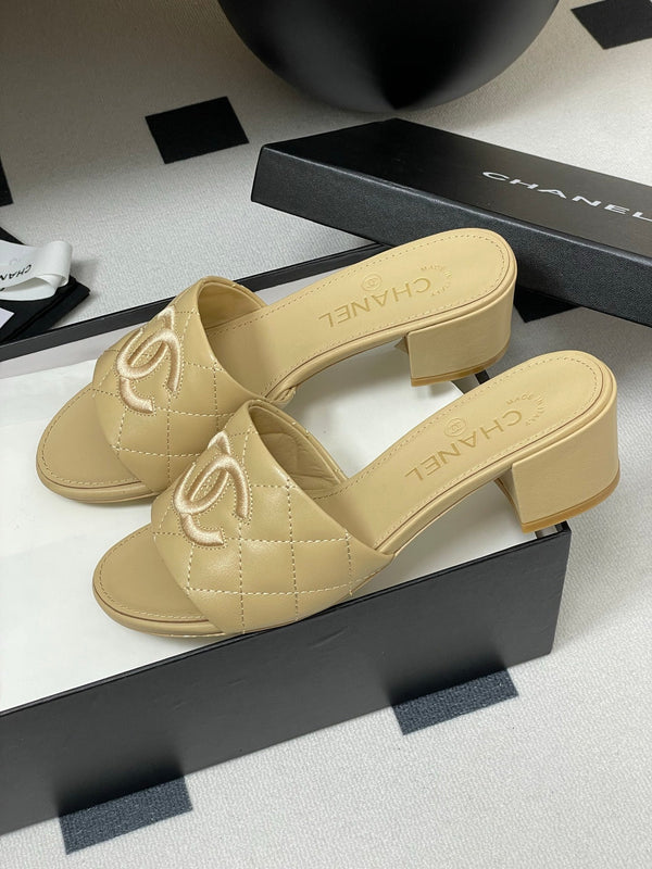 25S Embroidery Double C Mule 50mm Beige Lambskin 247576