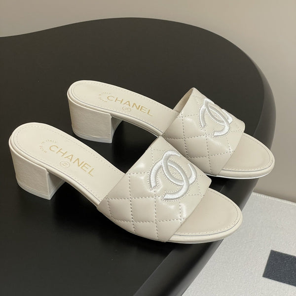 25S Embroidery Double C Mule 50mm White Lambskin 247578