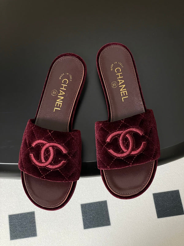 25S Embroidery Double C Mule 15mm Wine Velvet 247579