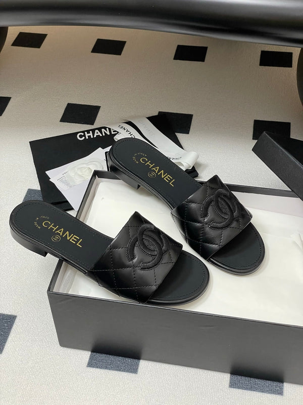 25S Embroidery Double C Mule 15mm Black Lambskin 247582