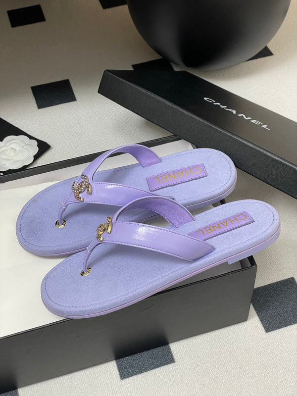 CC 25P Double C 1 Motif Thongs Sandal Purple Sheepskin 247700