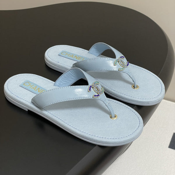 CC 25P Double C 1 Motif Thongs Sandal Baby Blue Sheepskin 247702