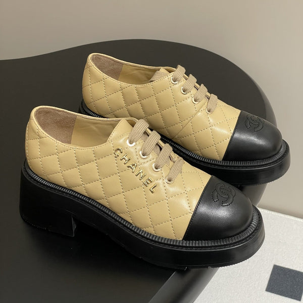 CC 25K Thick-Soled 45mm Loafer Beige Black Lambskin 247705