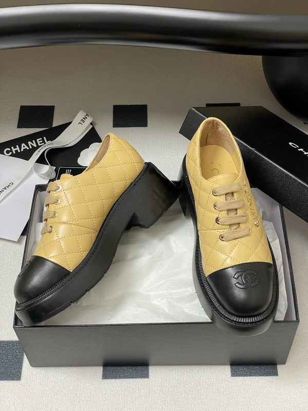 CC 25K Thick-Soled 45mm Loafer Beige Black Lambskin 247705