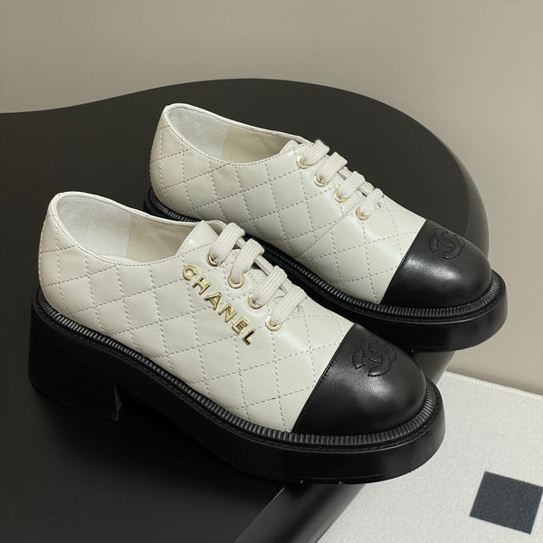 CC 25K Thick-Soled 45mm Loafer White Black Lambskin 247707