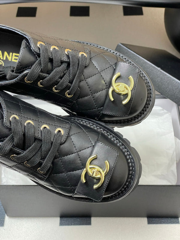 25K Double C Buckle Thick-Soled 25mm Loafer Black Lambskin 247709