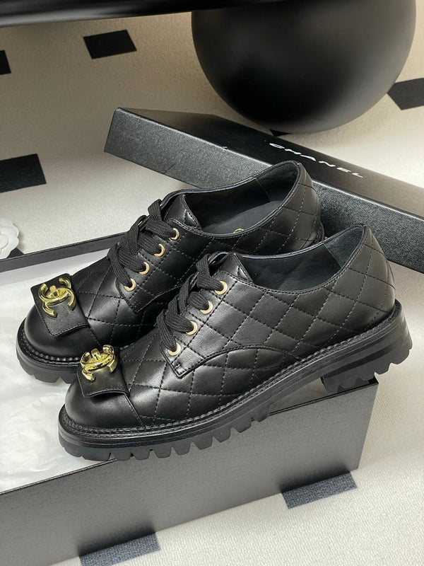 25K Double C Buckle Thick-Soled 25mm Loafer Black Lambskin 247709