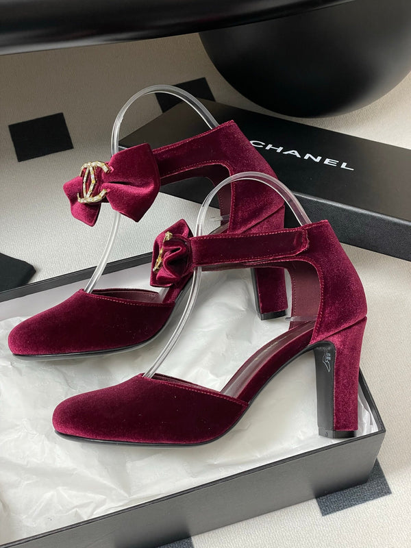 CC 25S Double C Rhinestone Buckle Bow High Heel Pump 85 Wine Velvet 247569