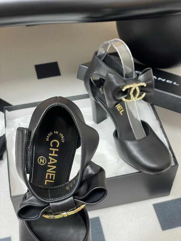 CC 25S Double C Rhinestone Buckle Bow High Heel Pump 85 Black Sheepskin 247573