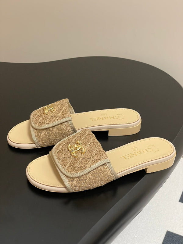 CC 25S Buckle Bag Mule Beige Lace Fabric and Sheepskin 247591