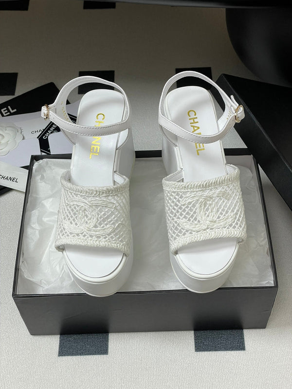 CC 25S Small Wedge Thick-Soled Sandal 10cm White Woven 247605