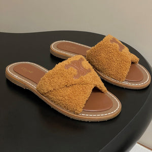 CL 25s Lympia Twisted Sandal Light Brown Sheepskin Plush Cloth 416655