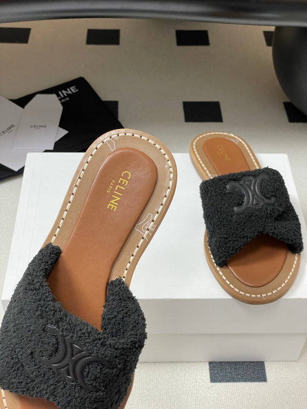 CL 25s Lympia Twisted Sandal Black Brown Sheepskin Plush Cloth 416658