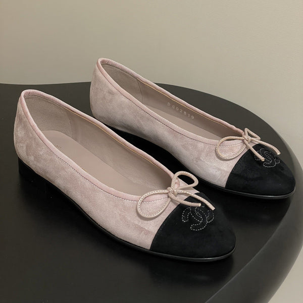CC 25 Ballet Flat Blush Pink Suede 393998