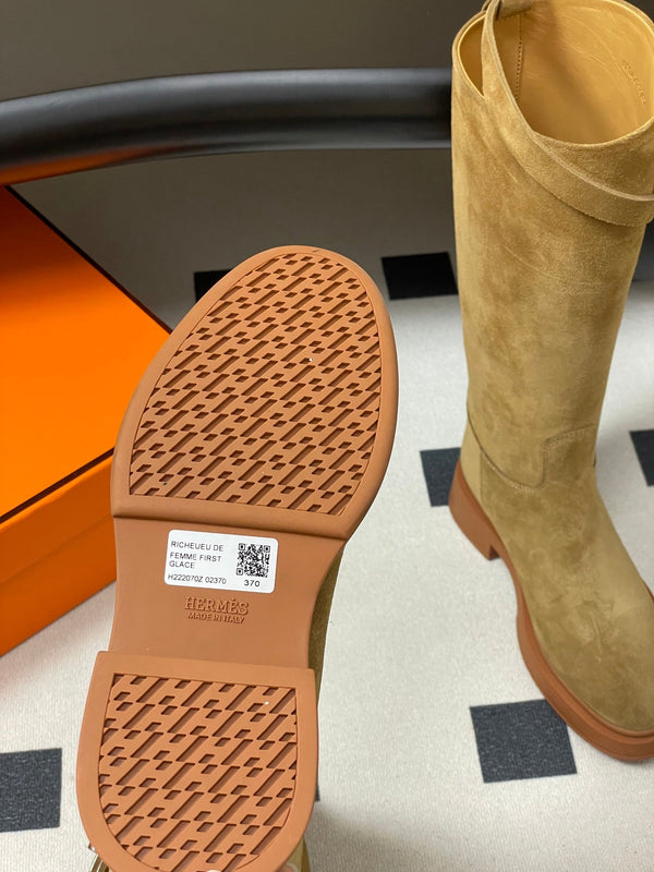 HM Jumping Boots Light Tan Kelly Buckle Suede 423266