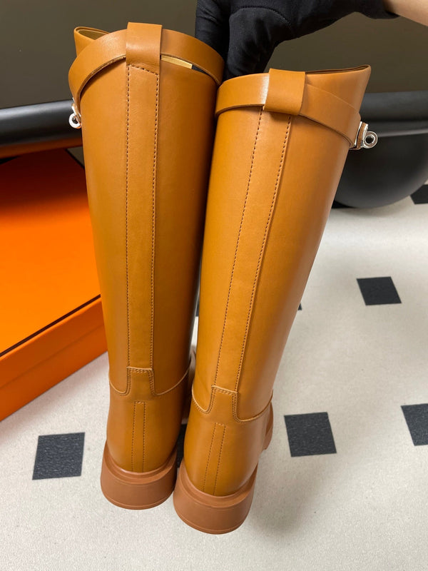 HM Jumping Boots Caramel Brown Kelly Buckle Cowhide Leather