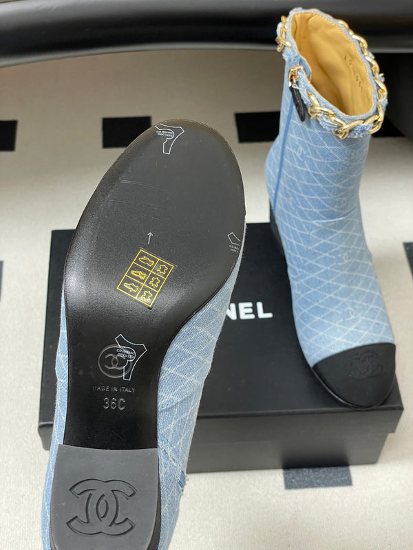 CC 25B Chain Short Boot 70mm Black Light Blue Denim 423146
