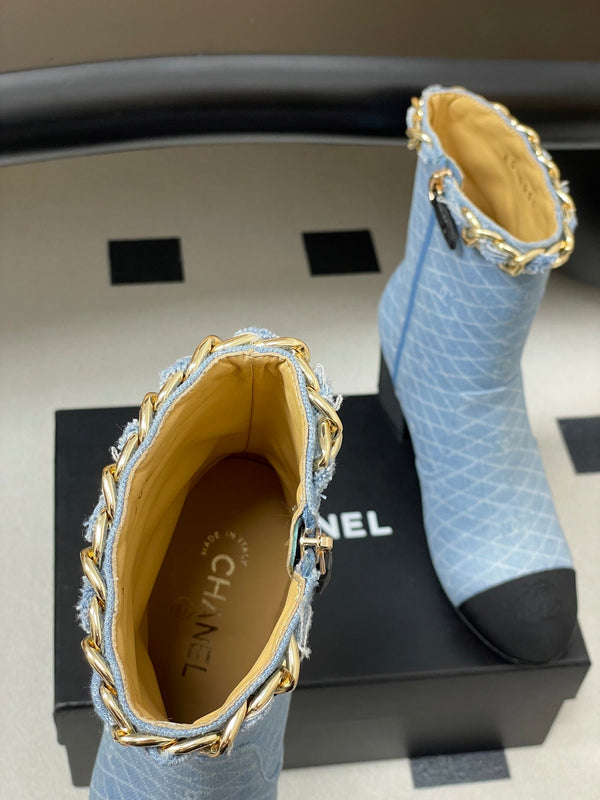 CC 25B Chain Short Boot 70mm Black Light Blue Denim 423146