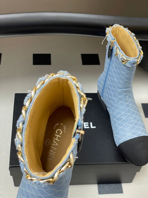 CC 25B Chain Short Boot 25mm Black Light Blue Denim 423151