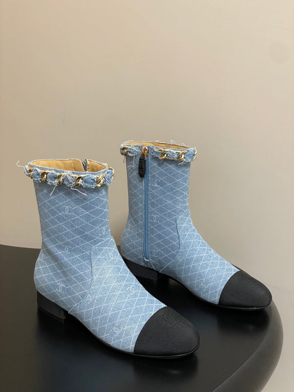 CC 25B Chain Short Boot 25mm Black Light Blue Denim 423151