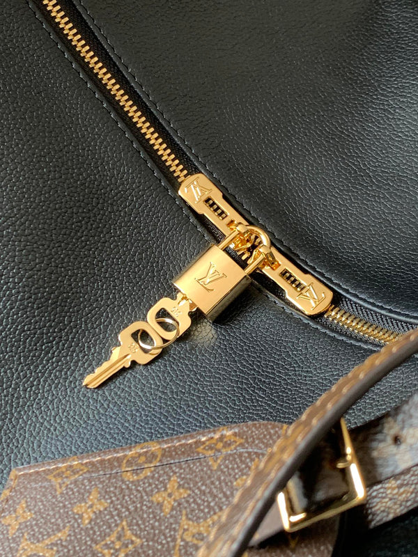 LV M26037 Express Travel 45cm Nero Pelle di vacchetta GHW 