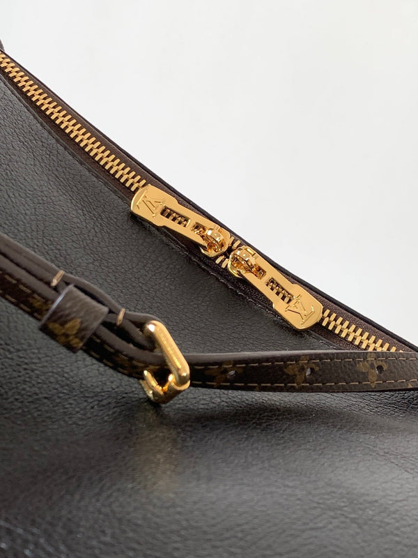 LV M26039 Express PM Borsa a mano 26 cm Pelle di vacchetta nera GHW 