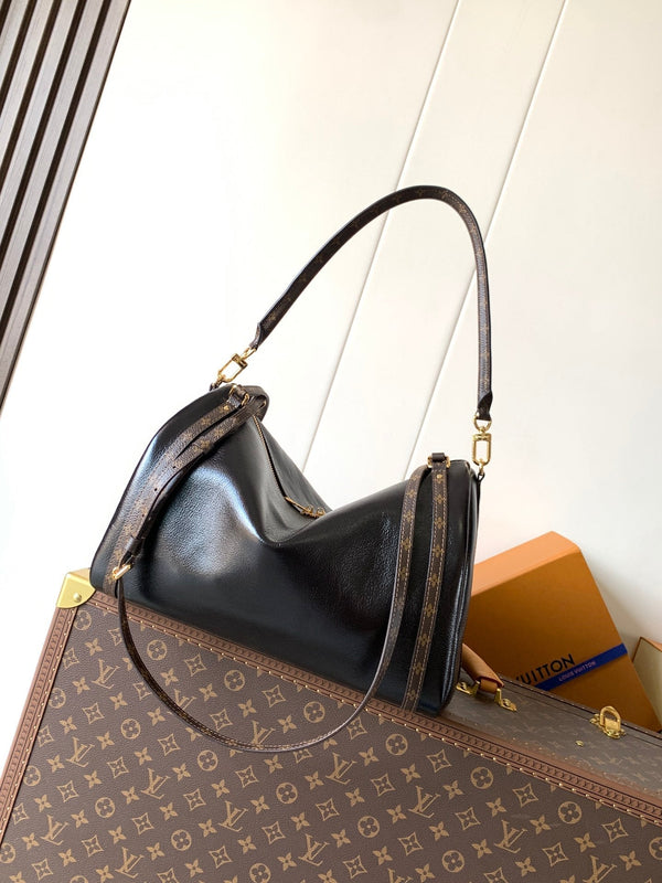 LV M26039 Express PM Borsa a mano 26 cm Pelle di vacchetta nera GHW 