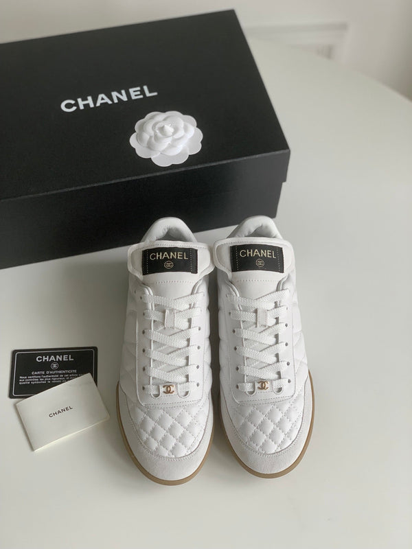 CC Sneaker In White Lambskin Quilted 143554