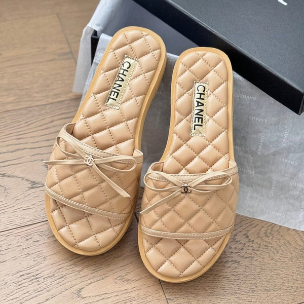 mule sandal bow beige quilted calfskin