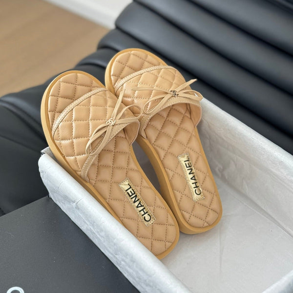 mule sandal bow beige quilted calfskin