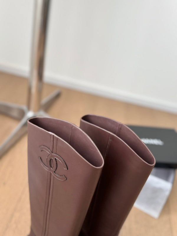 CC Knight Martin boots Burgundy Calfskin and Lining Lambskin