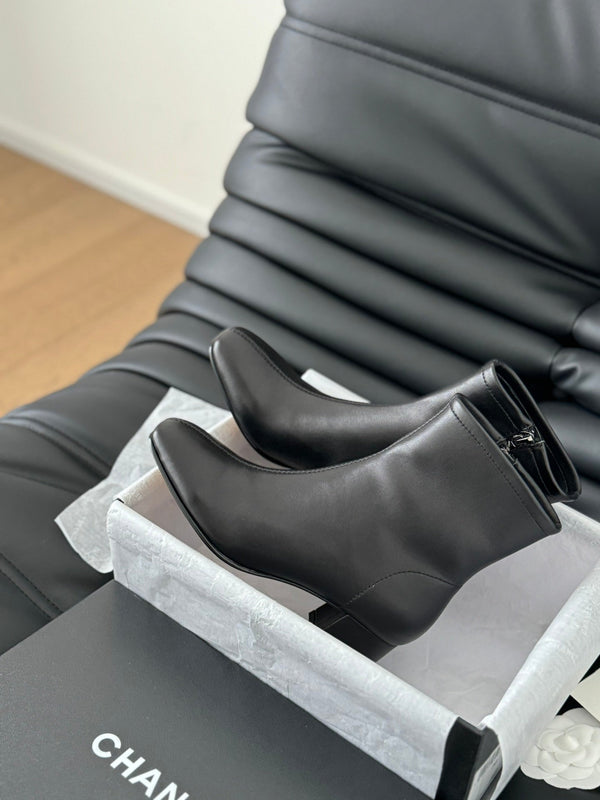 CC Ankle Boot Black Calfskin
