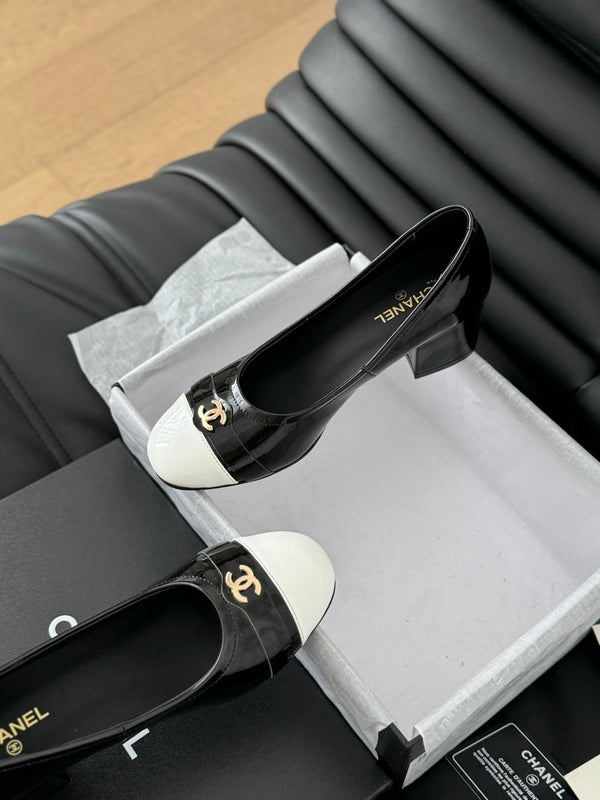 CC High Heels Glossy Black White Lambskin