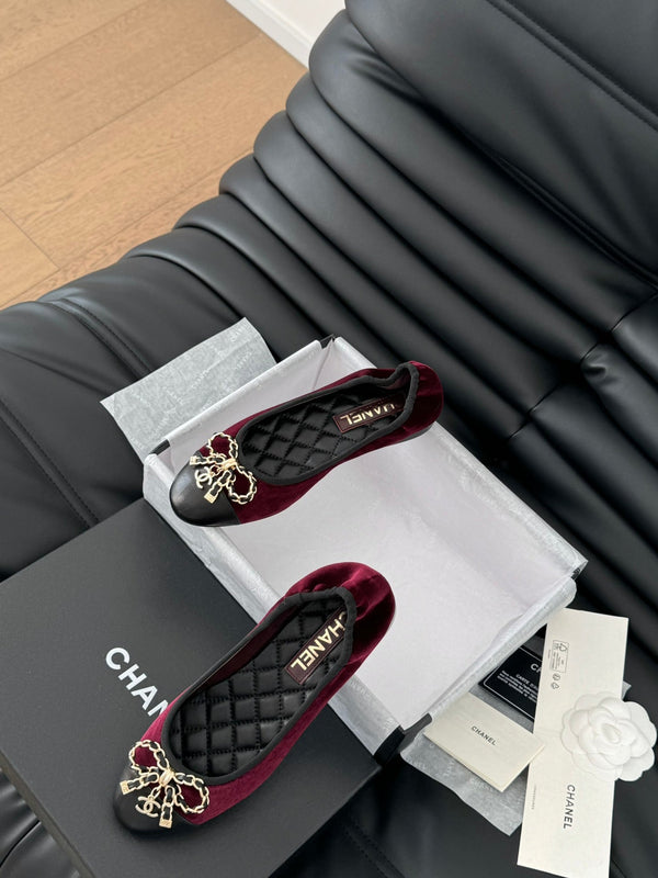 CC Ballet Flats In Burgundy Velvet Fabric 143526