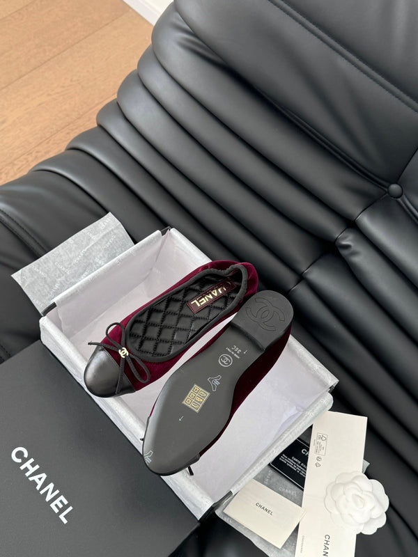 CC Ballet Flats In Burgundy Velvet Fabric 143536