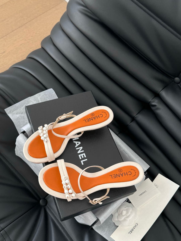 SANDALO PERLA IN PELLE DI AGNELLO BEIGE E ARANCIONE 35 MM