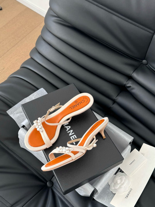 SANDALO PERLA IN PELLE DI AGNELLO BEIGE E ARANCIONE 35 MM