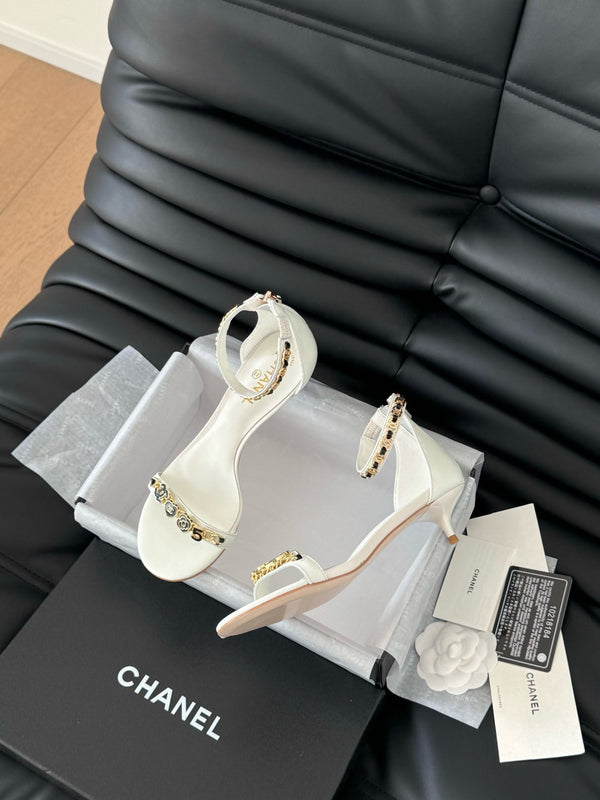 SANDALO TACCO MEDIO 35 MM IN MONTONE BIANCO CON ADESIVI