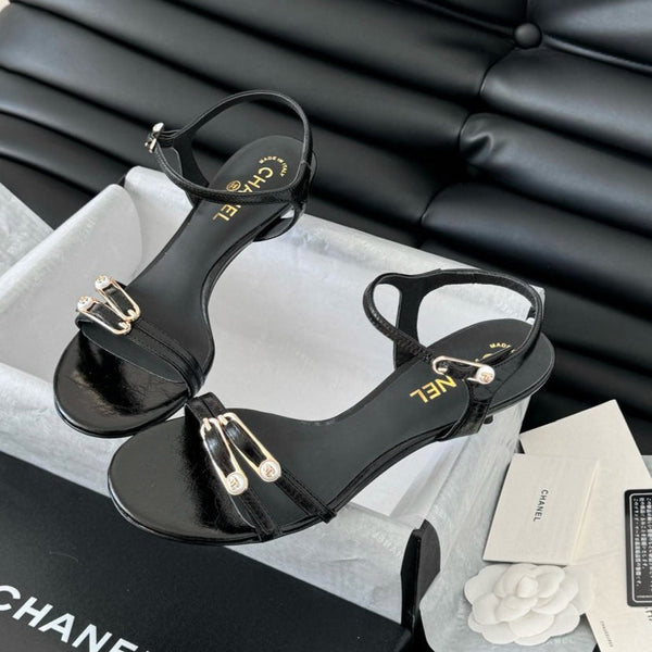 SANDALO TACCO MEDIO 35 MM IN PELLE DI MONTONE NERA