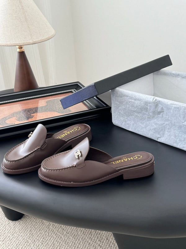 CC 25C Mule Chocolate Calfskin 280562