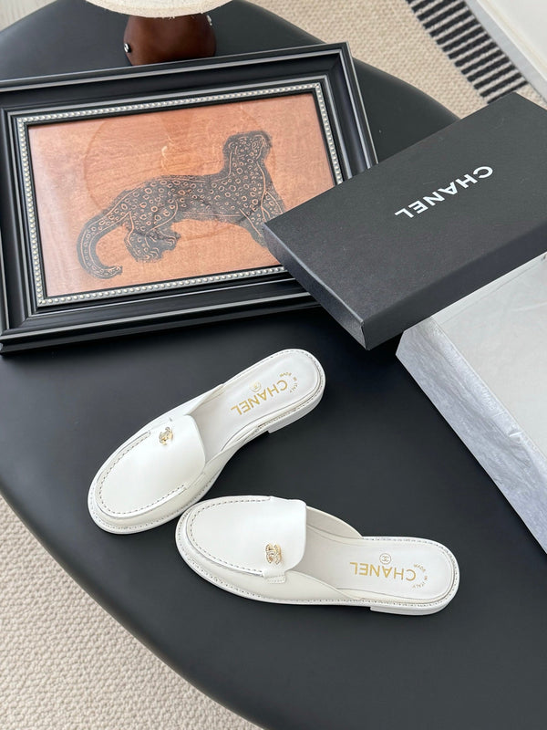 CC 25C Mule White Calfskin 280563