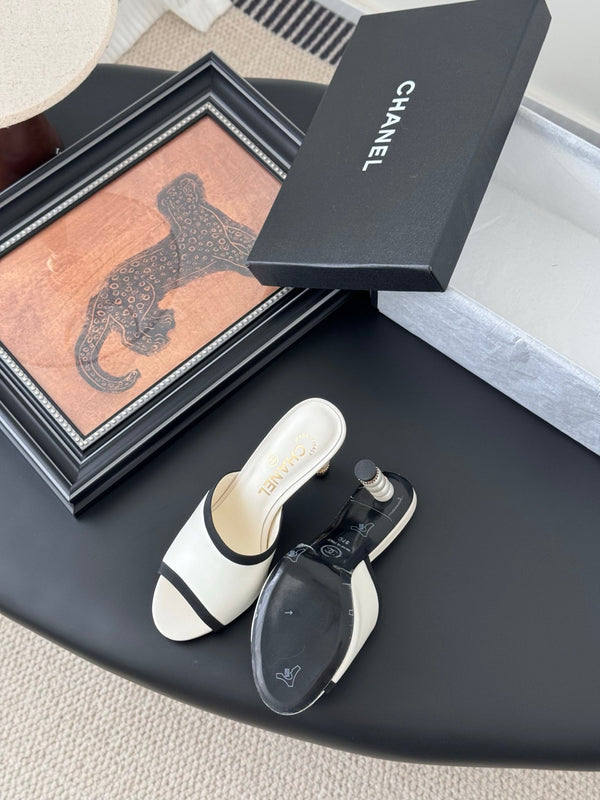 CC 25 Mules White Sheepskin Leather 305262