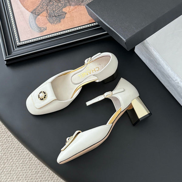 CC 25 Mary Jane White Cowhide 305279