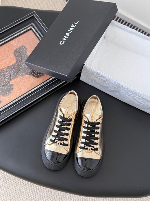 Mocassini CC 25 in pelle di pecora rosa oro 375637