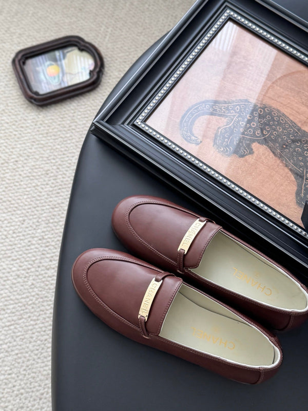 CC 25K Vintage Finition Main Loafers Reddish Brown Calfskin 458642