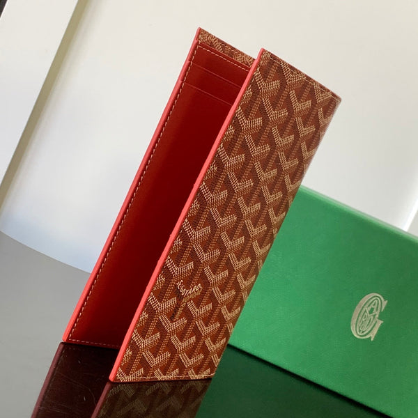 RICHELIEU CHECKBOOK WALLET 19 IN PERSIAN RED GOYARDINE CANVAS AND CALFSKIN