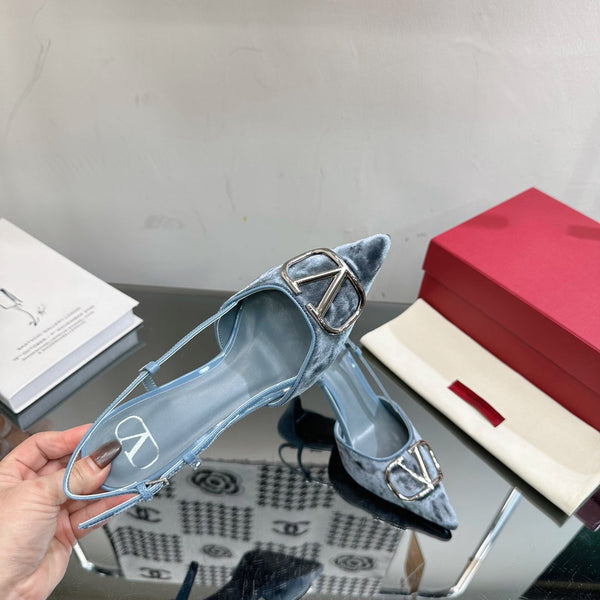 Vlogo Signature Slingback in pelle di vitello blu e velluto