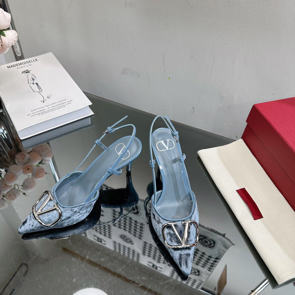 Vlogo Signature Slingback in pelle di vitello blu e velluto